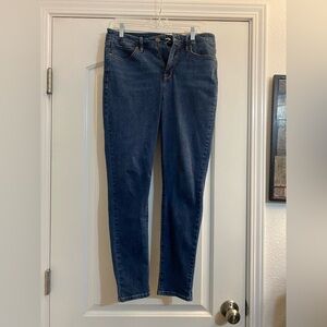 Skinny jeans Women's Size 8 - like new!